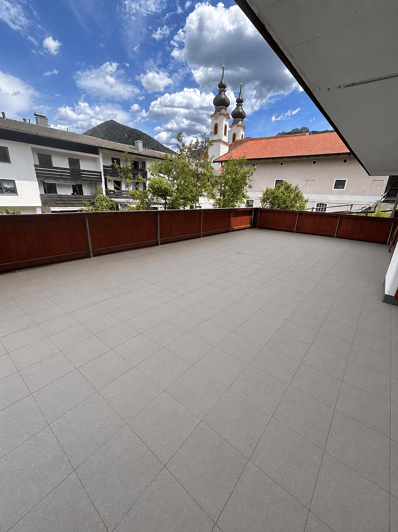 Prenájom bytu 3-izbový 95 m², Frasdorferstrasse 4, Aschau, Bavorsko Prenájom bytu 3-izbový 95 m², Frasdorferstrasse 4, Aschau, Bavorsko