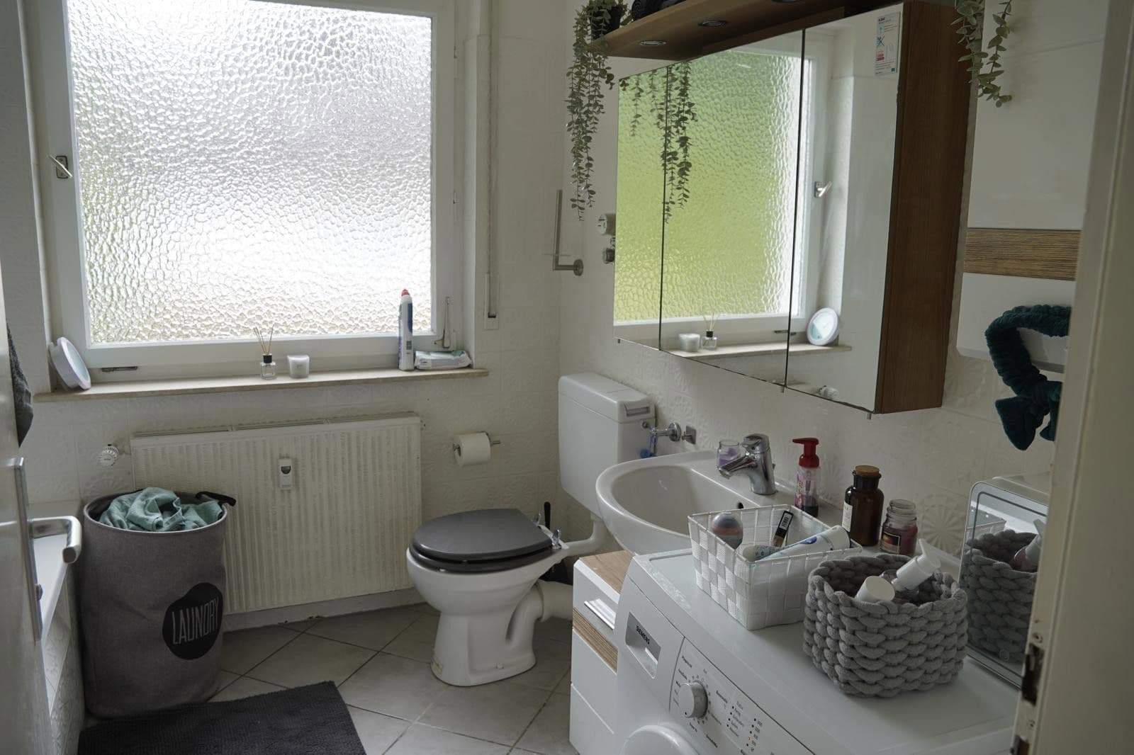 Prenájom bytu 4-izbový 90 m², Stappenbeckweg 2, Bad Sooden-Allendorf, Hesensko Prenájom bytu 4-izbový 90 m², Stappenbeckweg 2, Bad Sooden-Allendorf, Hesensko