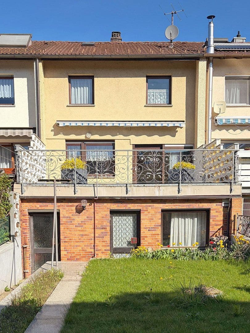 Predaj domu 113 m², pozemok 167 m², Albbruck, Bádensko-Wurttembersko Predaj domu 113 m², pozemok 167 m², Albbruck, Bádensko-Wurttembersko