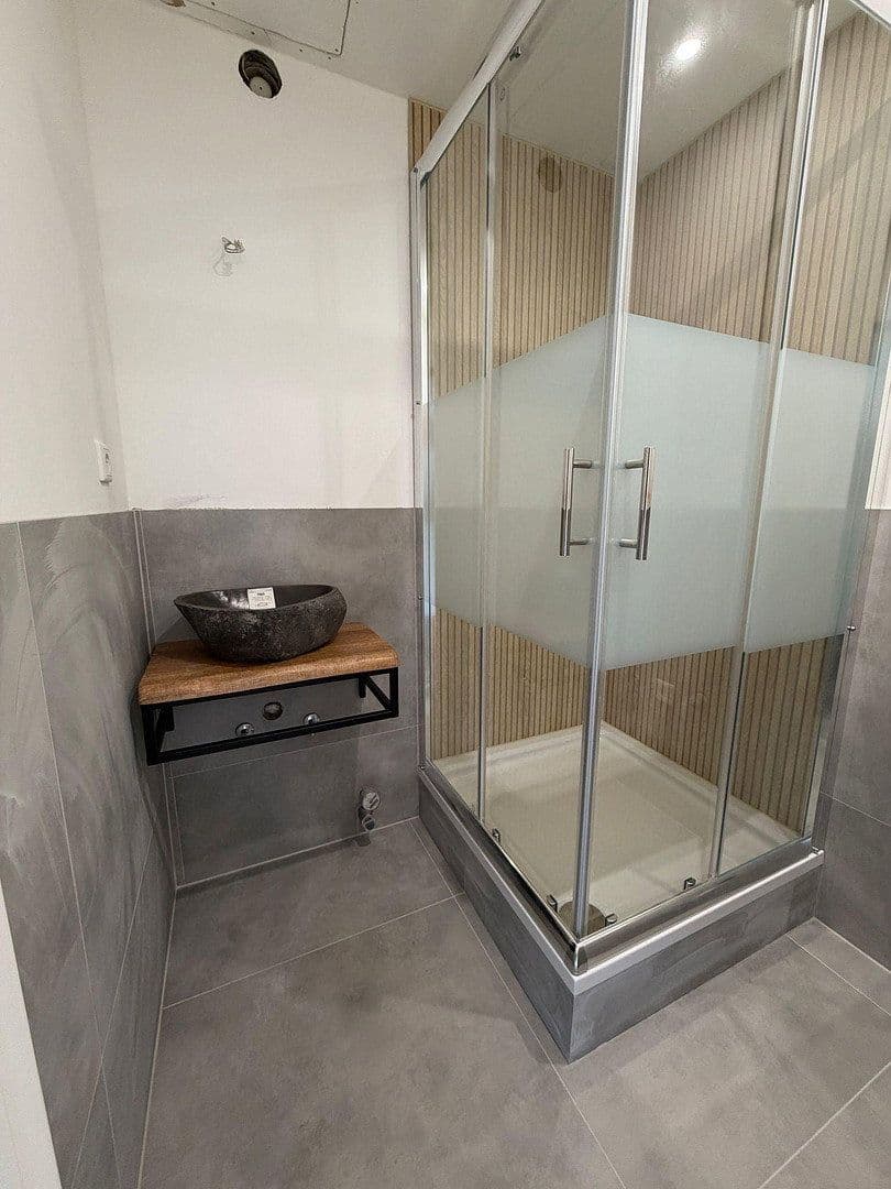Prenájom bytu 2-izbový 49 m², Düren, Severné Porýnie - Westfálsko Prenájom bytu 2-izbový 49 m², Düren, Severné Porýnie - Westfálsko