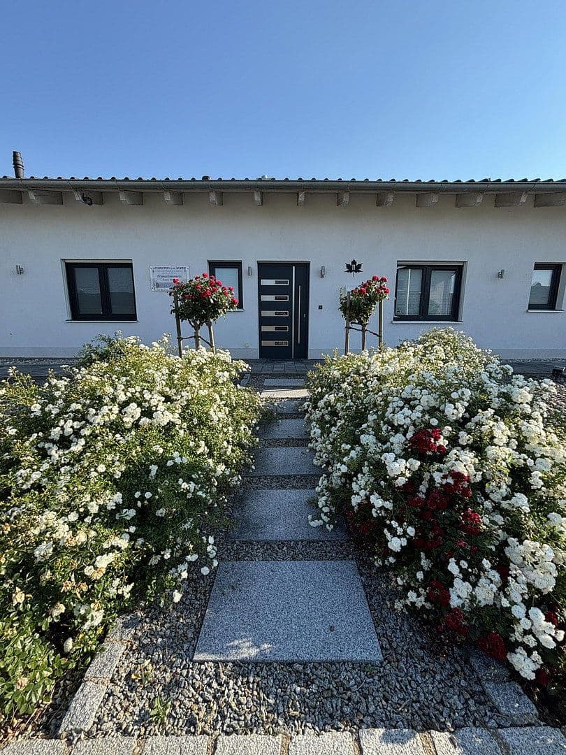 Predaj domu 127 m², pozemok 668 m², Tettenweis, Bavorsko Predaj domu 127 m², pozemok 668 m², Tettenweis, Bavorsko