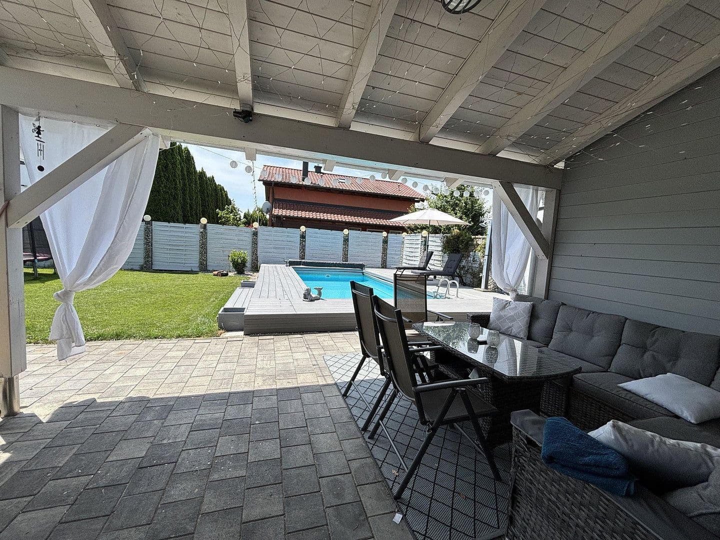 Predaj domu 127 m², pozemok 668 m², Tettenweis, Bavorsko Predaj domu 127 m², pozemok 668 m², Tettenweis, Bavorsko