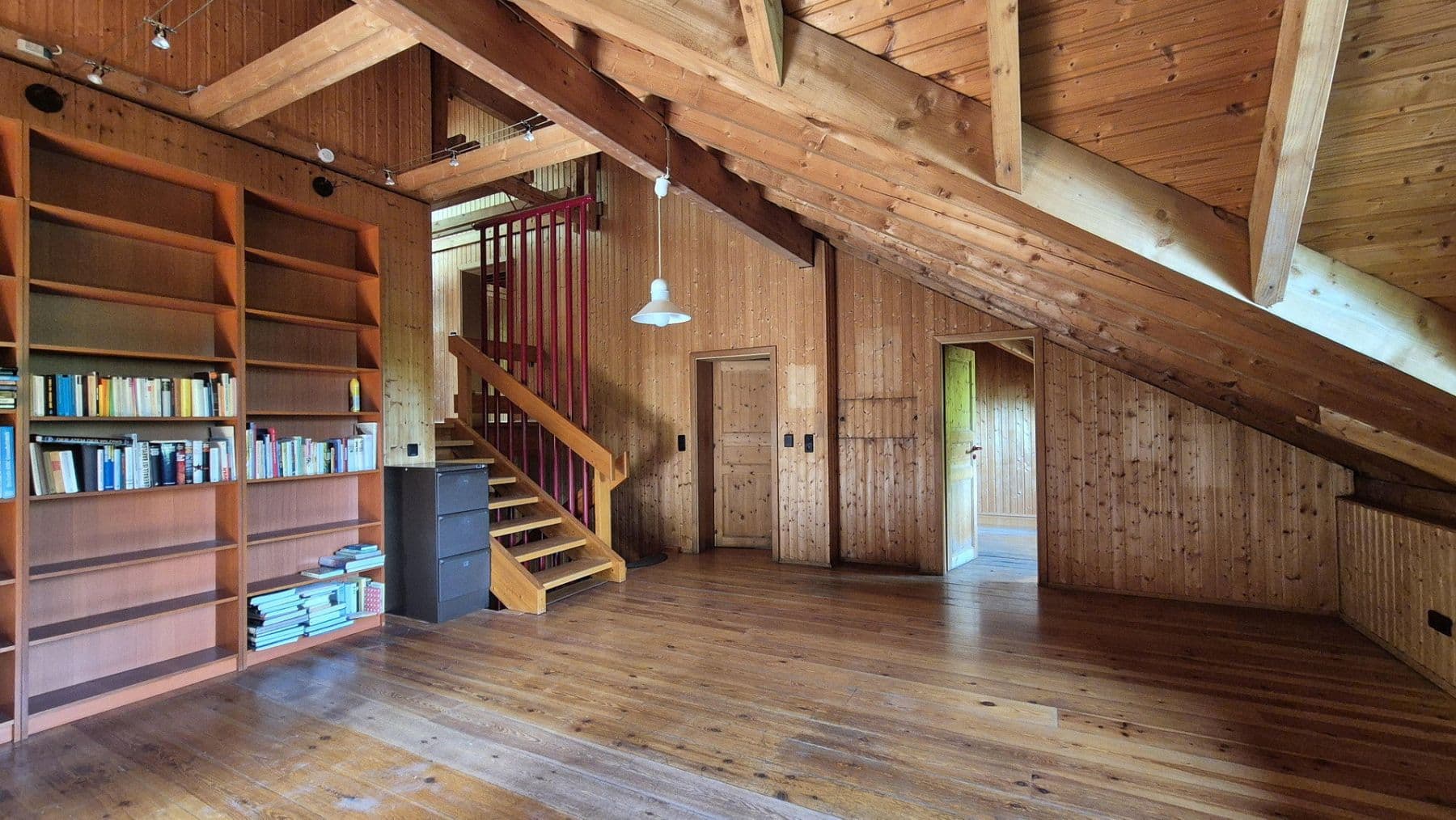 Predaj domu 214 m², pozemok 6.250 m², Otterberg, Porýnie-Falcko Predaj domu 214 m², pozemok 6.250 m², Otterberg, Porýnie-Falcko