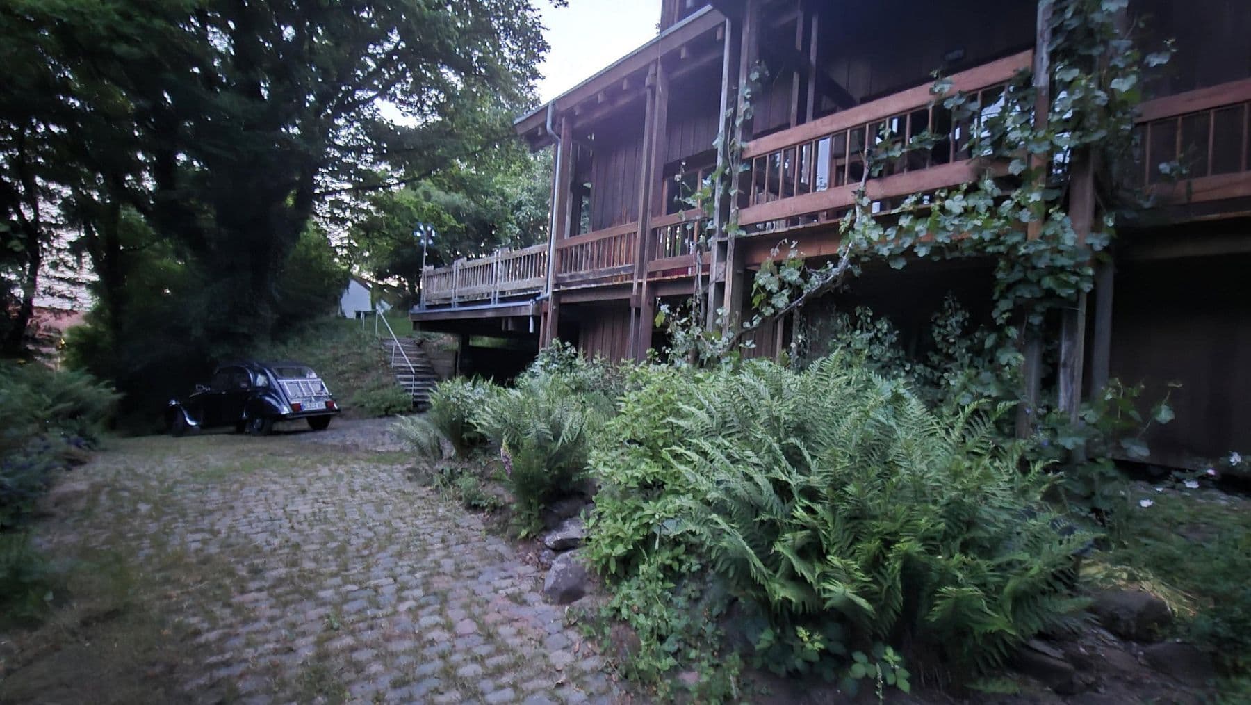 Predaj domu 214 m², pozemok 6.250 m², Otterberg, Porýnie-Falcko Predaj domu 214 m², pozemok 6.250 m², Otterberg, Porýnie-Falcko