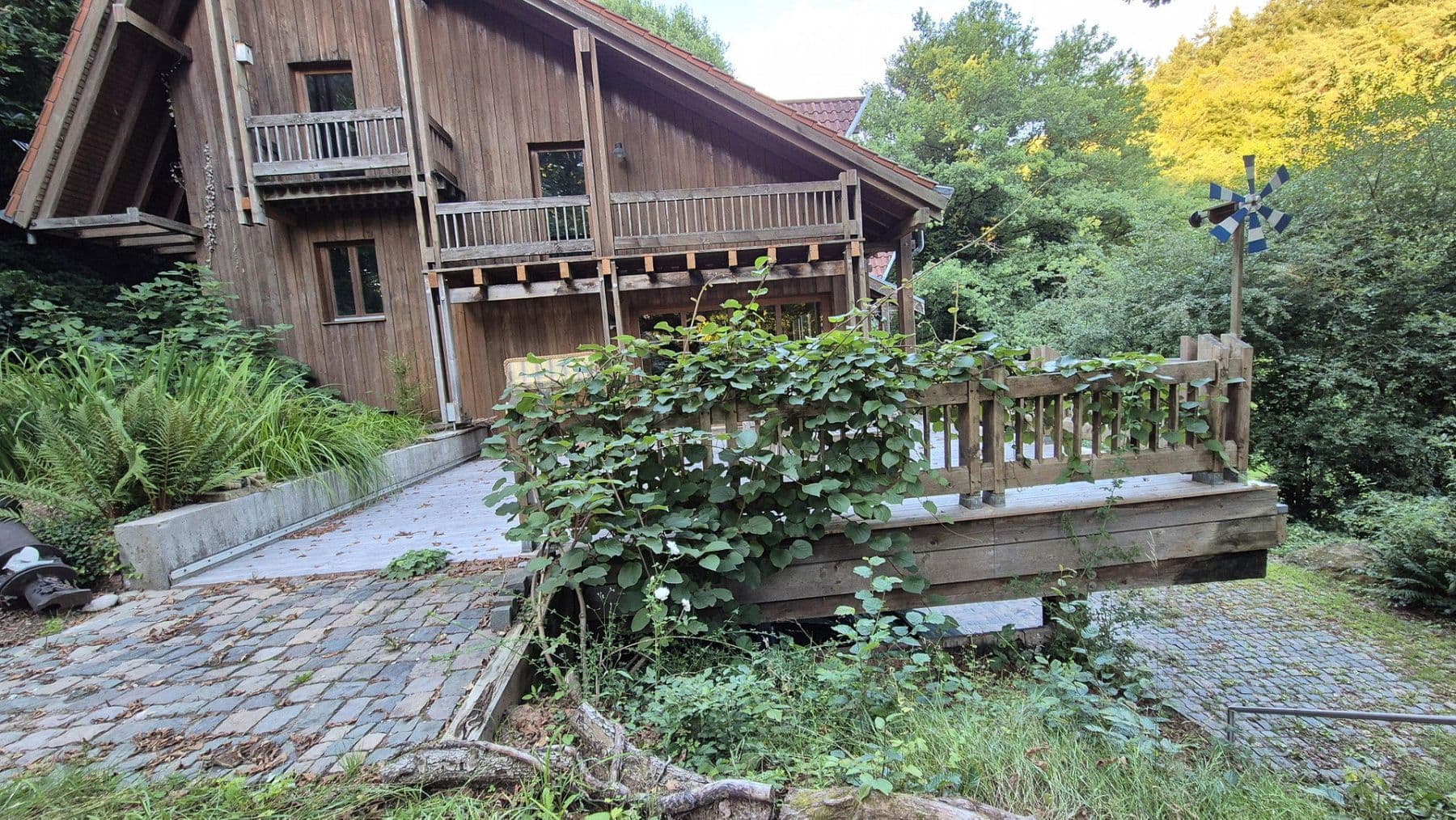 Predaj domu 214 m², pozemok 6.250 m², Otterberg, Porýnie-Falcko Predaj domu 214 m², pozemok 6.250 m², Otterberg, Porýnie-Falcko