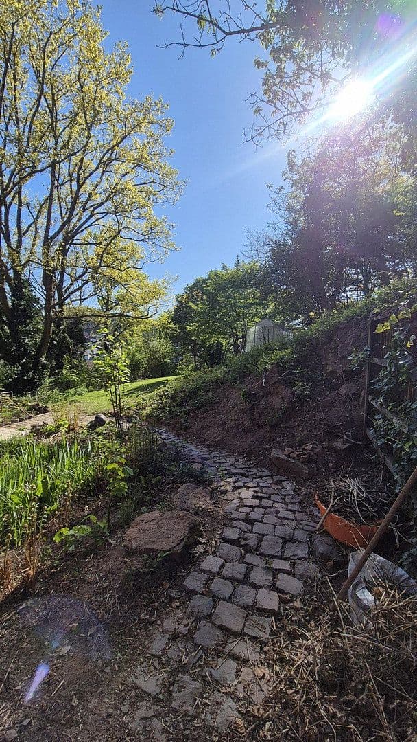 Predaj domu 214 m², pozemok 6.250 m², Otterberg, Porýnie-Falcko Predaj domu 214 m², pozemok 6.250 m², Otterberg, Porýnie-Falcko