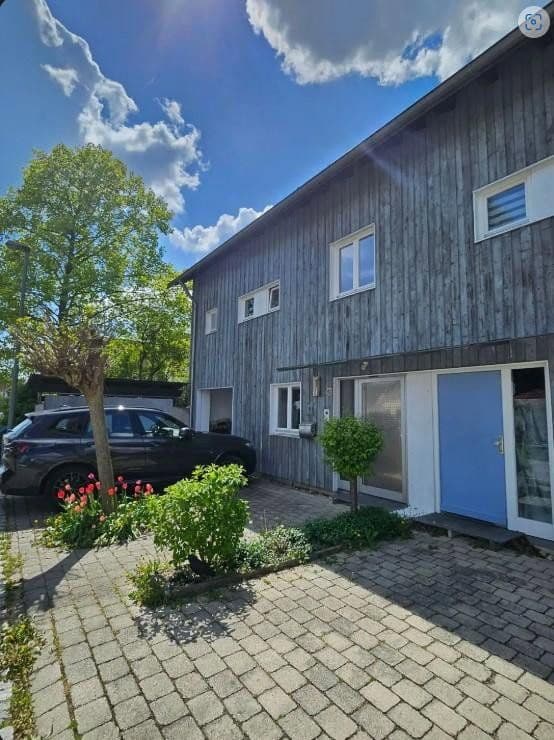 Predaj domu 216 m², pozemok 396 m², Landshut, Bavorsko Predaj domu 216 m², pozemok 396 m², Landshut, Bavorsko