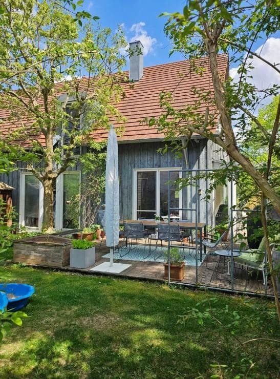Predaj domu 216 m², pozemok 396 m², Landshut, Bavorsko Predaj domu 216 m², pozemok 396 m², Landshut, Bavorsko