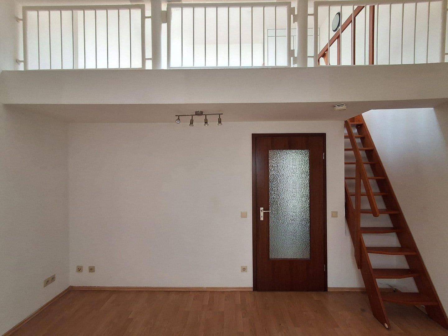 Prenájom bytu 1-izbový 31 m², Kleine Hammer Str. 55, Essen, Severné Porýnie - Westfálsko Prenájom bytu 1-izbový 31 m², Kleine Hammer Str. 55, Essen, Severné Porýnie - Westfálsko