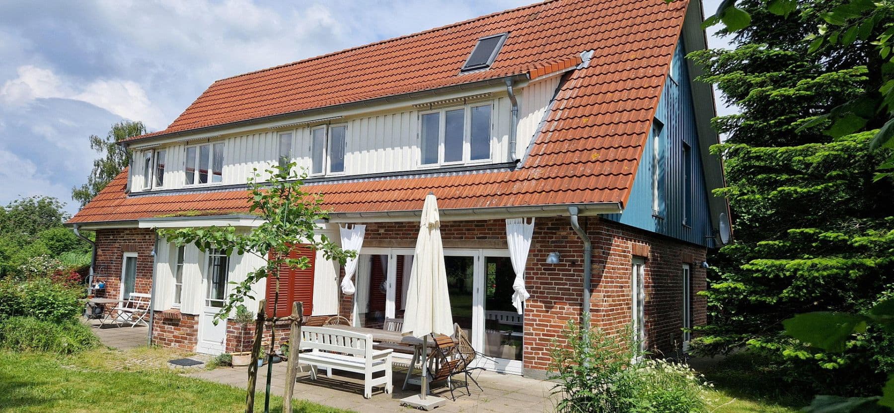 Predaj domu 215 m², pozemok 1.500 m², Dassow, Meklenbursko-Predpomoransko Predaj domu 215 m², pozemok 1.500 m², Dassow, Meklenbursko-Predpomoransko