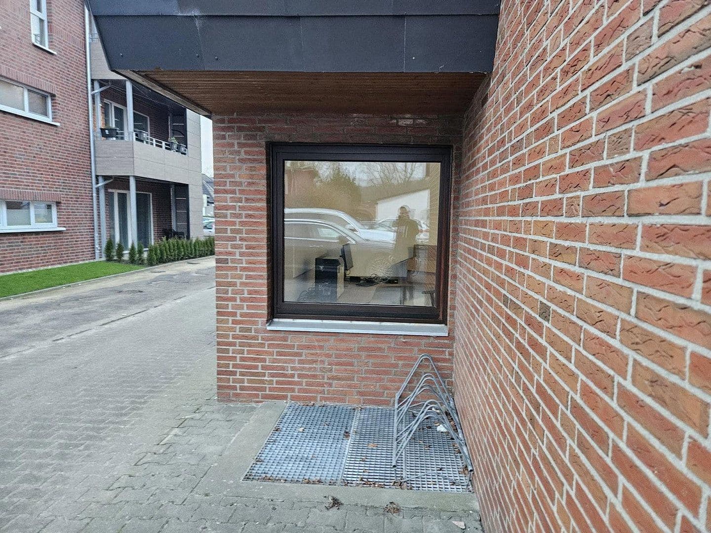 Prenájom kancelárie 360 m², Auguststr. 38, Bad Schwartau, Šlezvicko-Holštajnsko Prenájom kancelárie 360 m², Auguststr. 38, Bad Schwartau, Šlezvicko-Holštajnsko