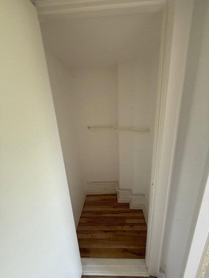 Prenájom bytu 1-izbový 43 m², Neuendorfer Str. 99, Berlin, Berlín Prenájom bytu 1-izbový 43 m², Neuendorfer Str. 99, Berlin, Berlín