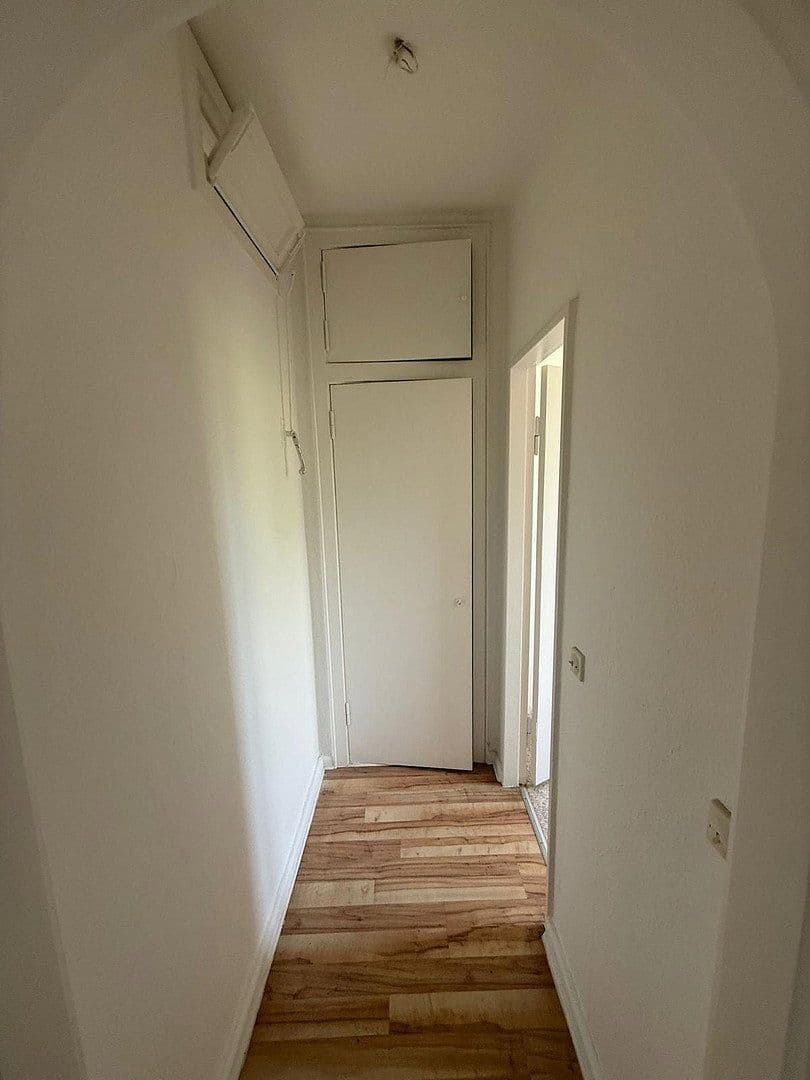 Prenájom bytu 1-izbový 43 m², Neuendorfer Str. 99, Berlin, Berlín Prenájom bytu 1-izbový 43 m², Neuendorfer Str. 99, Berlin, Berlín