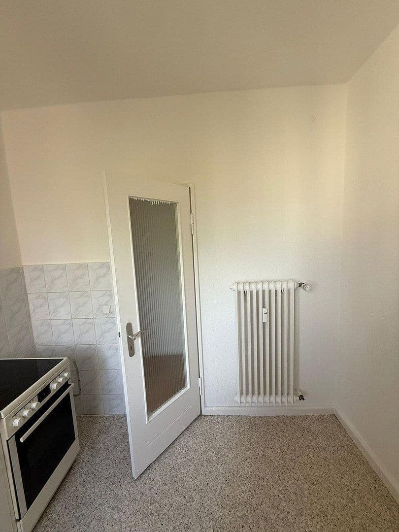 Prenájom bytu 1-izbový 43 m², Neuendorfer Str. 99, Berlin, Berlín Prenájom bytu 1-izbový 43 m², Neuendorfer Str. 99, Berlin, Berlín