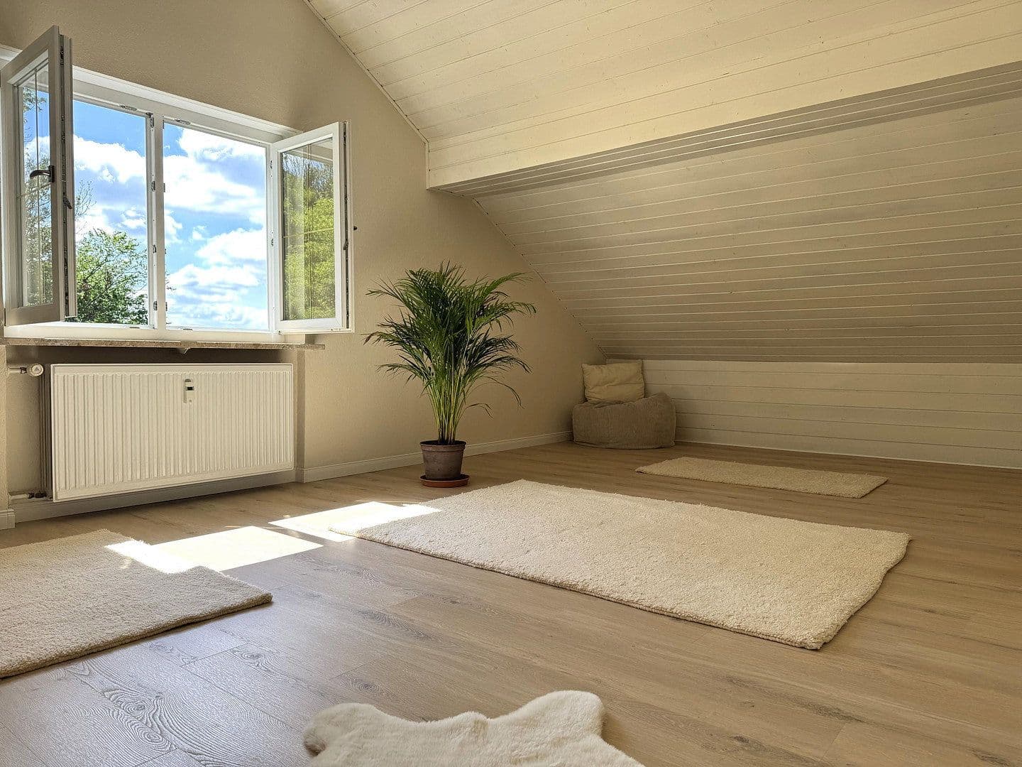 Predaj domu 335 m², pozemok 12.834 m², Waldbrunn, Bavorsko Predaj domu 335 m², pozemok 12.834 m², Waldbrunn, Bavorsko