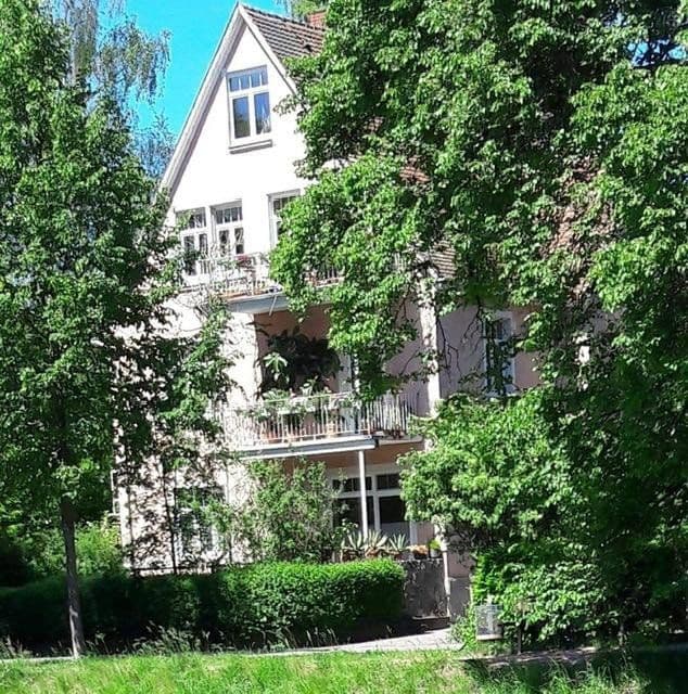 Predaj domu 630 m², pozemok 1.140 m², Hermann -Fischer-Allee 20, Donaueschingen, Bádensko-Wurttembersko Predaj domu 630 m², pozemok 1.140 m², Hermann -Fischer-Allee 20, Donaueschingen, Bádensko-Wurttembersko