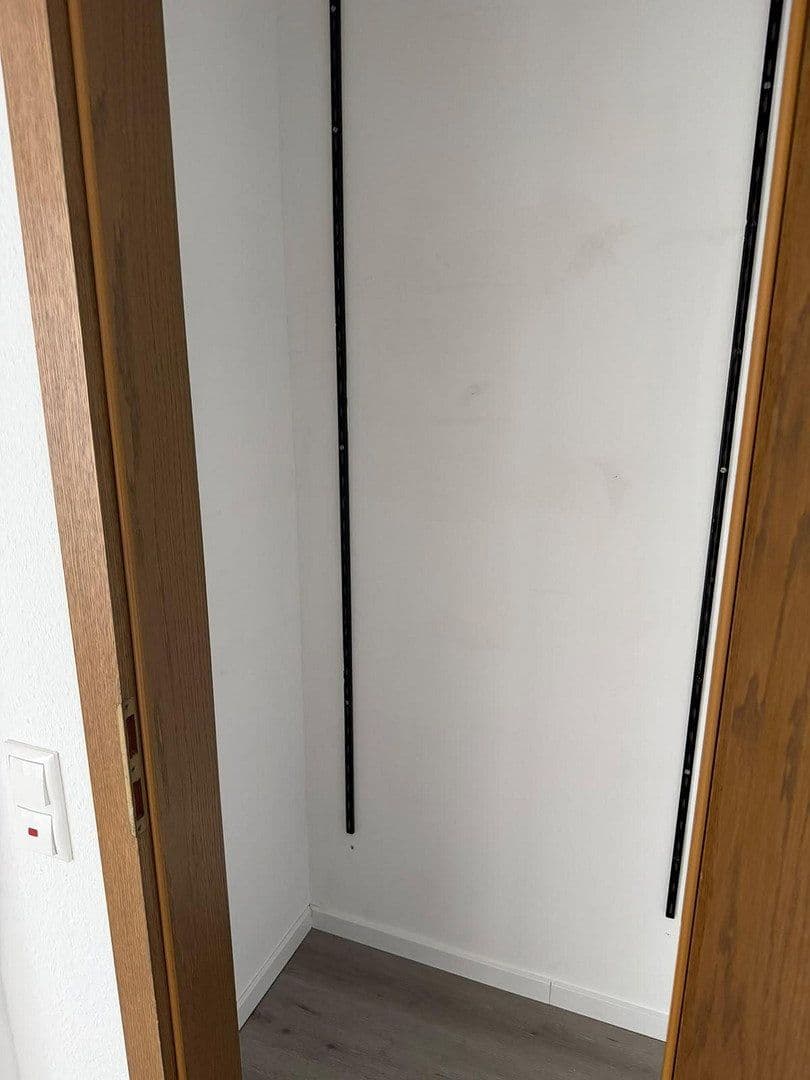 Prenájom bytu 3-izbový 98 m², Eilendorfer Straße 102, Aachen, Severné Porýnie - Westfálsko Prenájom bytu 3-izbový 98 m², Eilendorfer Straße 102, Aachen, Severné Porýnie - Westfálsko