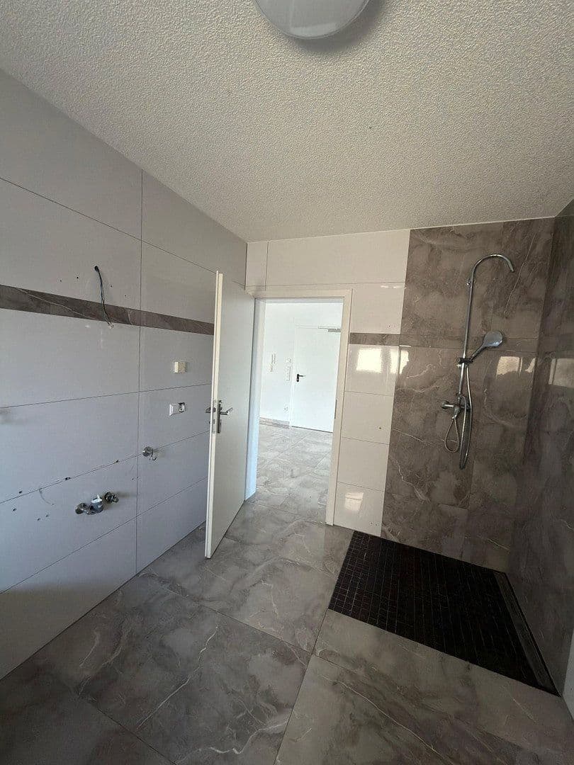 Prenájom bytu 3-izbový 93 m², Schifferstadt, Porýnie-Falcko Prenájom bytu 3-izbový 93 m², Schifferstadt, Porýnie-Falcko