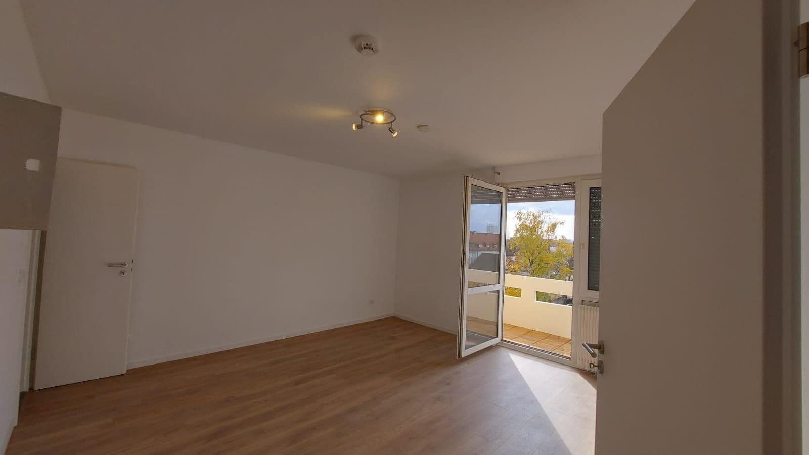 Prenájom bytu 1-izbový 41 m², Schweinfurt, Bavorsko Prenájom bytu 1-izbový 41 m², Schweinfurt, Bavorsko