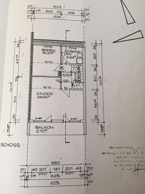 Predaj domu 155 m², pozemok 250 m², Taunusstraße 85a, Oberursel (Taunus), Hesensko Predaj domu 155 m², pozemok 250 m², Taunusstraße 85a, Oberursel (Taunus), Hesensko