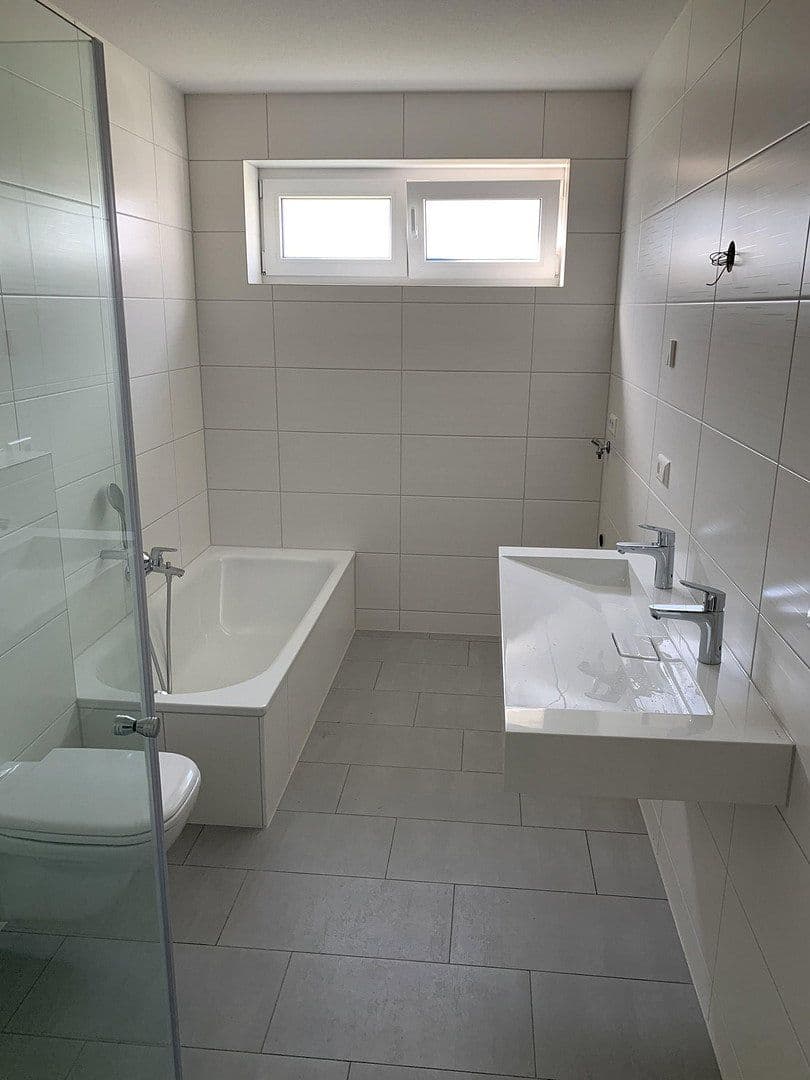 Prenájom bytu 4-izbový 98 m², Neckarpark 47, Villingen-Schwenningen, Bádensko-Wurttembersko Prenájom bytu 4-izbový 98 m², Neckarpark 47, Villingen-Schwenningen, Bádensko-Wurttembersko