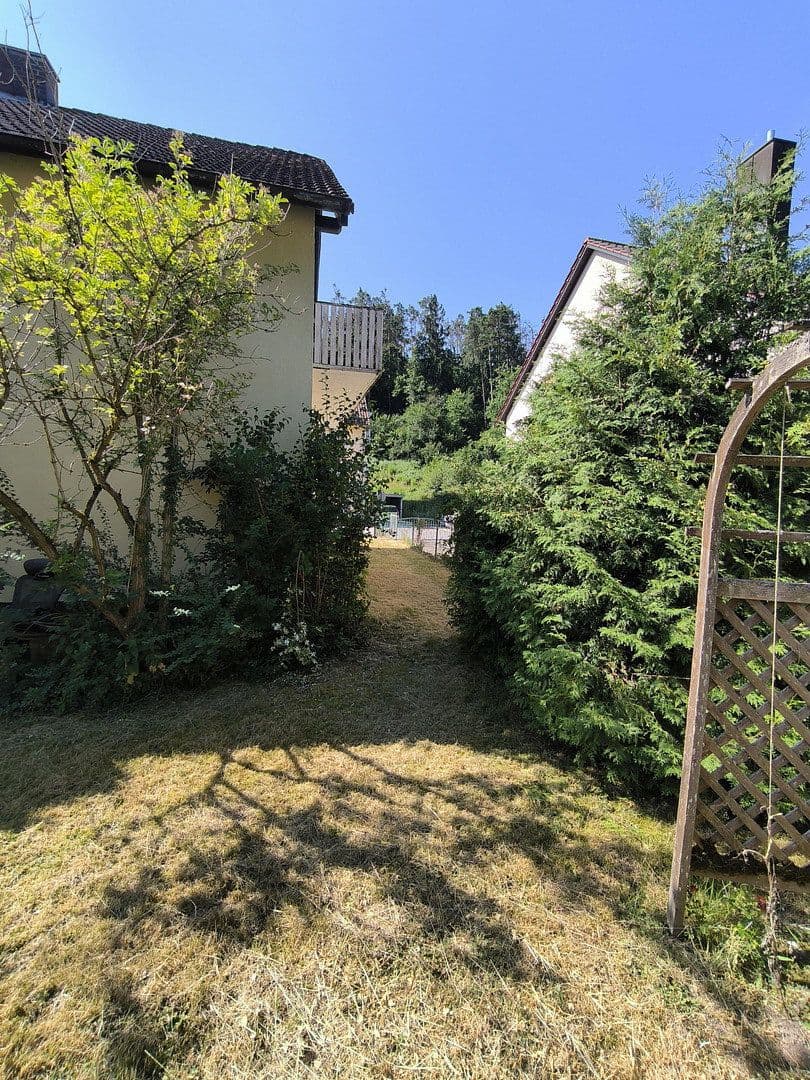 Predaj domu 199 m², pozemok 947 m², Regenstauf, Bavorsko Predaj domu 199 m², pozemok 947 m², Regenstauf, Bavorsko