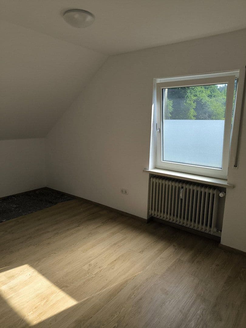 Predaj domu 199 m², pozemok 947 m², Regenstauf, Bavorsko Predaj domu 199 m², pozemok 947 m², Regenstauf, Bavorsko