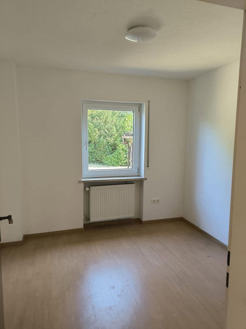 Predaj domu 199 m², pozemok 947 m², Regenstauf, Bavorsko Predaj domu 199 m², pozemok 947 m², Regenstauf, Bavorsko