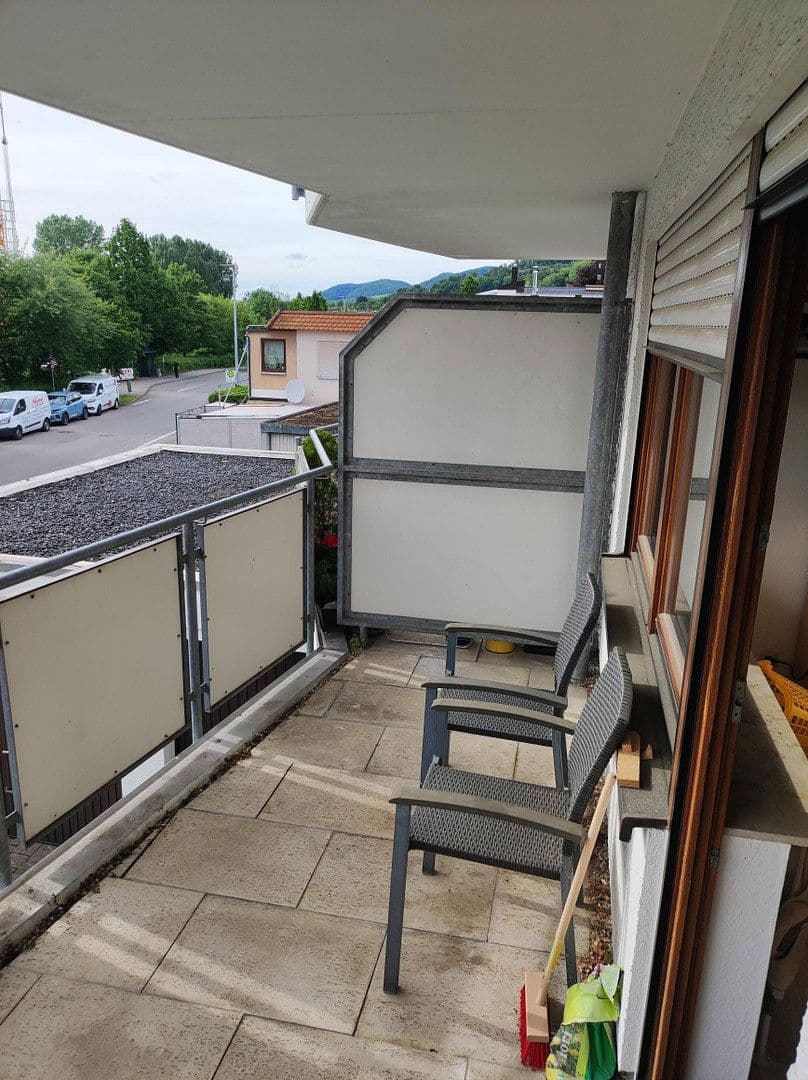 Prenájom bytu 1-izbový 37 m², Immanuel-Kant-Str. 50, Bad Urach, Bádensko-Wurttembersko Prenájom bytu 1-izbový 37 m², Immanuel-Kant-Str. 50, Bad Urach, Bádensko-Wurttembersko