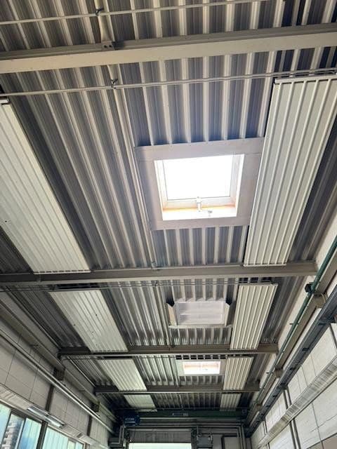 Prenájom nebytového priestoru 2.024 m², Schlierbach, Bádensko-Wurttembersko Prenájom nebytového priestoru 2.024 m², Schlierbach, Bádensko-Wurttembersko