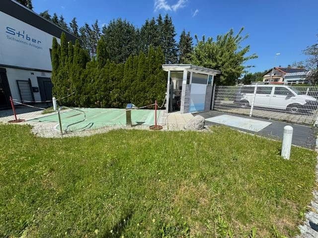 Prenájom nebytového priestoru 2.024 m², Schlierbach, Bádensko-Wurttembersko Prenájom nebytového priestoru 2.024 m², Schlierbach, Bádensko-Wurttembersko