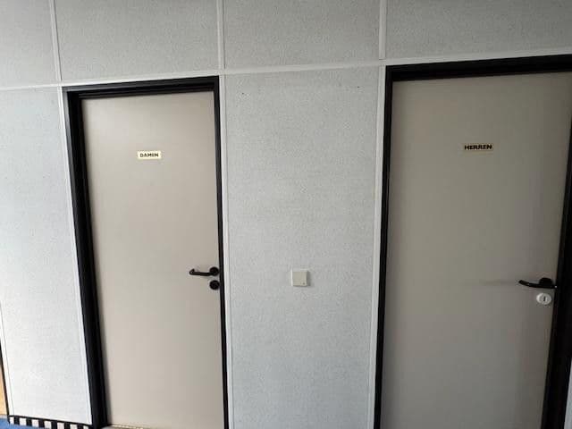 Prenájom nebytového priestoru 2.024 m², Schlierbach, Bádensko-Wurttembersko Prenájom nebytového priestoru 2.024 m², Schlierbach, Bádensko-Wurttembersko