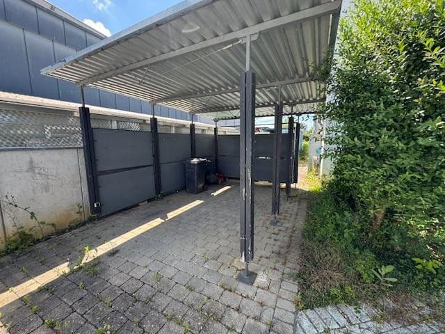 Prenájom nebytového priestoru 2.024 m², Schlierbach, Bádensko-Wurttembersko Prenájom nebytového priestoru 2.024 m², Schlierbach, Bádensko-Wurttembersko