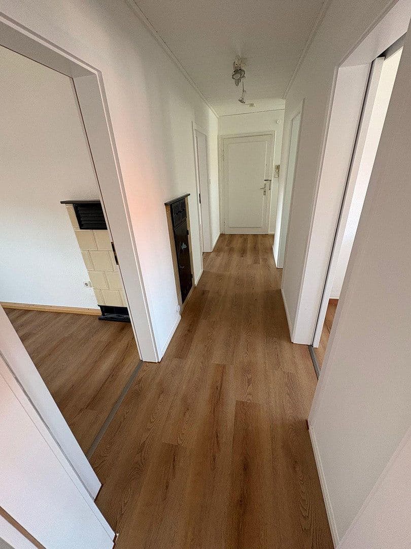 Prenájom bytu 3-izbový 70 m², Bronnäcker 16, Stuttgart, Bádensko-Wurttembersko Prenájom bytu 3-izbový 70 m², Bronnäcker 16, Stuttgart, Bádensko-Wurttembersko
