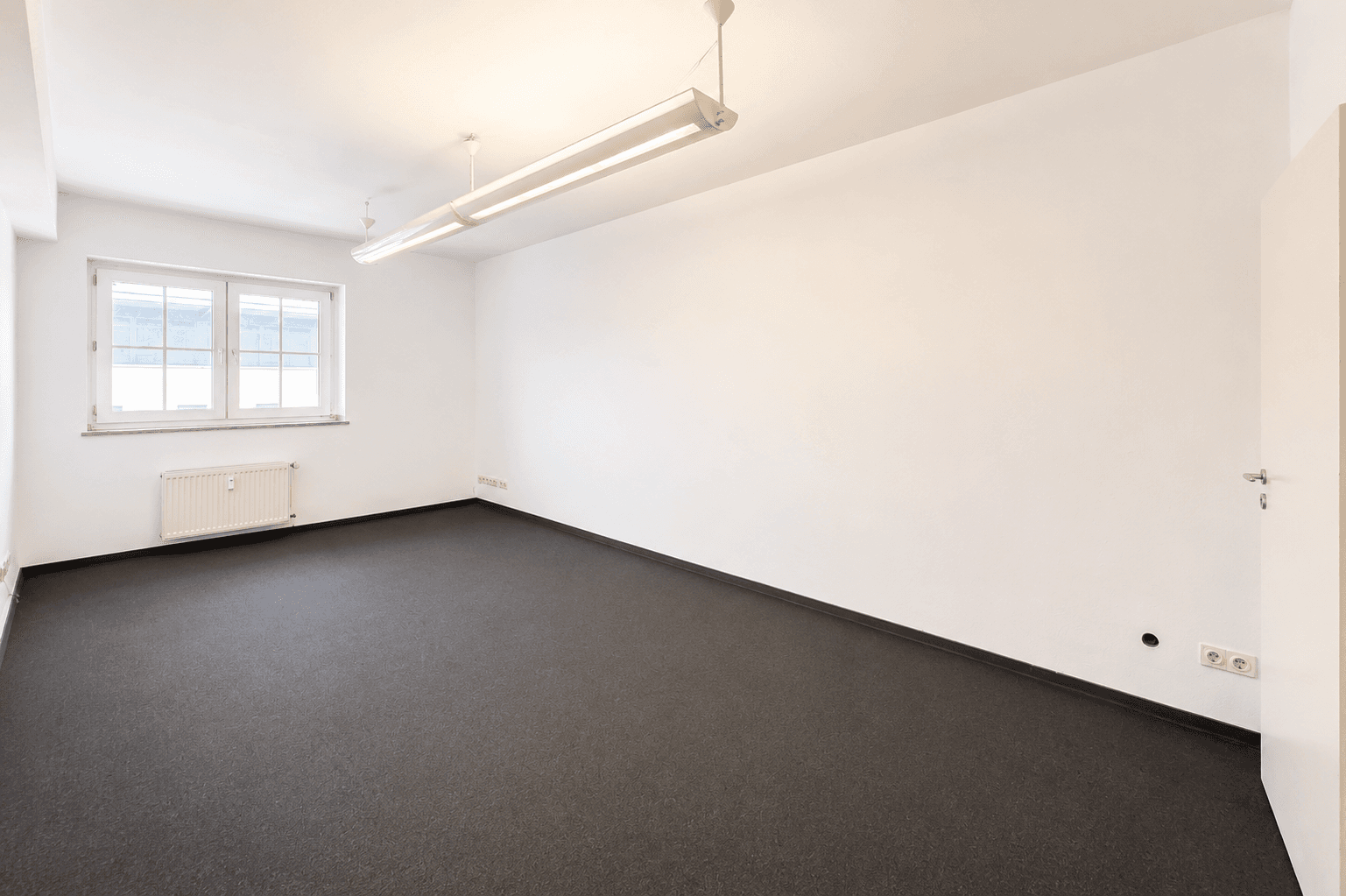 Prenájom kancelárie 364 m², Döppersberg 19, Wuppertal, Severné Porýnie - Westfálsko Prenájom kancelárie 364 m², Döppersberg 19, Wuppertal, Severné Porýnie - Westfálsko