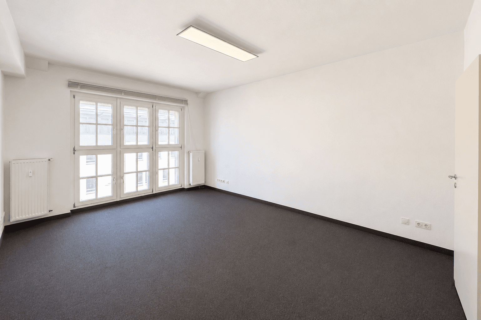 Prenájom kancelárie 364 m², Döppersberg 19, Wuppertal, Severné Porýnie - Westfálsko Prenájom kancelárie 364 m², Döppersberg 19, Wuppertal, Severné Porýnie - Westfálsko