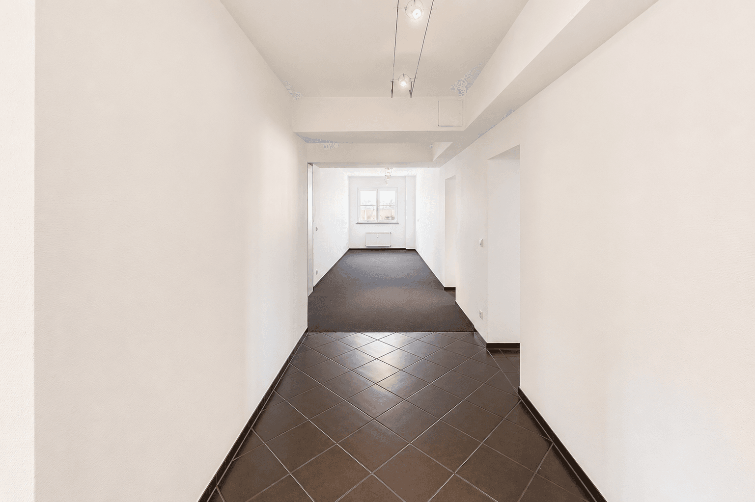 Prenájom kancelárie 364 m², Döppersberg 19, Wuppertal, Severné Porýnie - Westfálsko Prenájom kancelárie 364 m², Döppersberg 19, Wuppertal, Severné Porýnie - Westfálsko