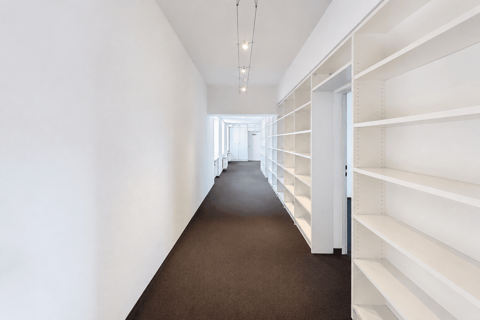 Prenájom kancelárie 364 m², Döppersberg 19, Wuppertal, Severné Porýnie - Westfálsko Prenájom kancelárie 364 m², Döppersberg 19, Wuppertal, Severné Porýnie - Westfálsko