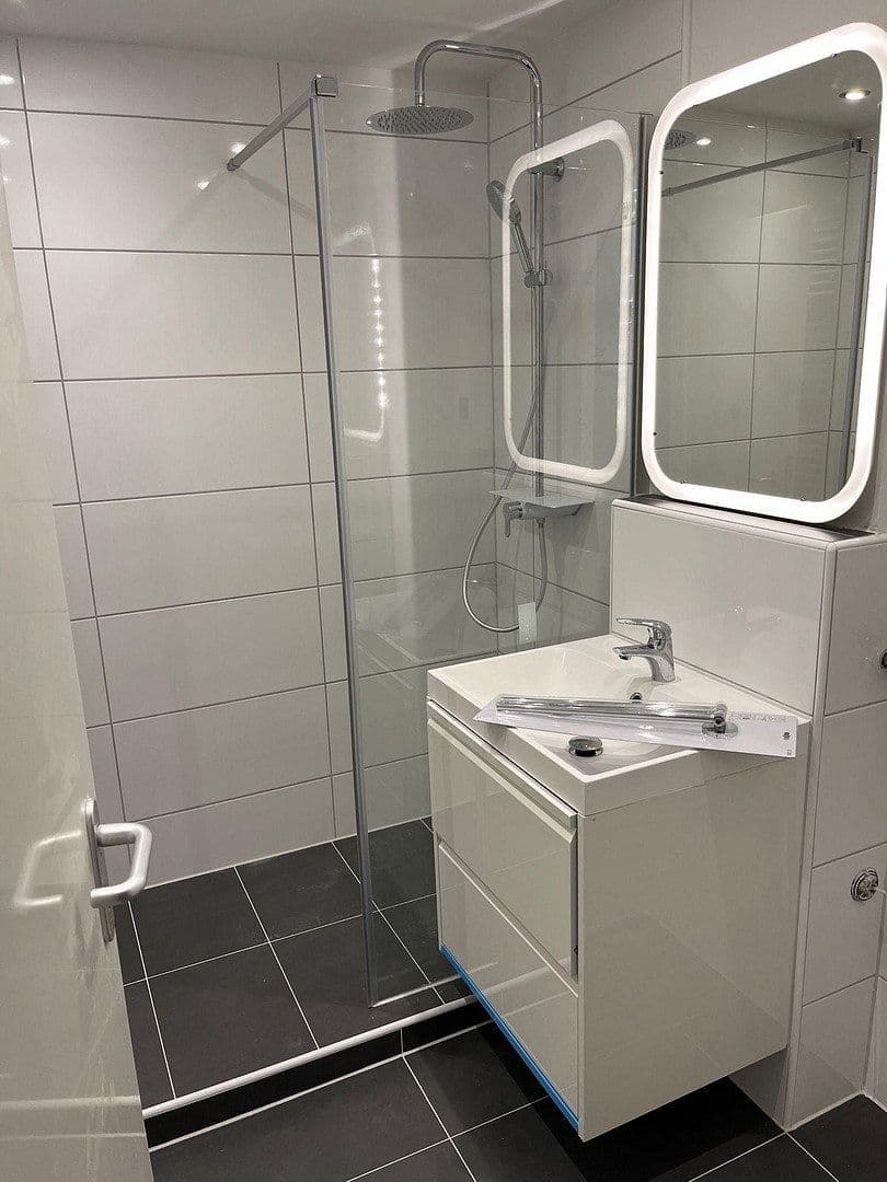 Prenájom bytu 3-izbový 90 m², Kaarst, Severné Porýnie - Westfálsko Prenájom bytu 3-izbový 90 m², Kaarst, Severné Porýnie - Westfálsko