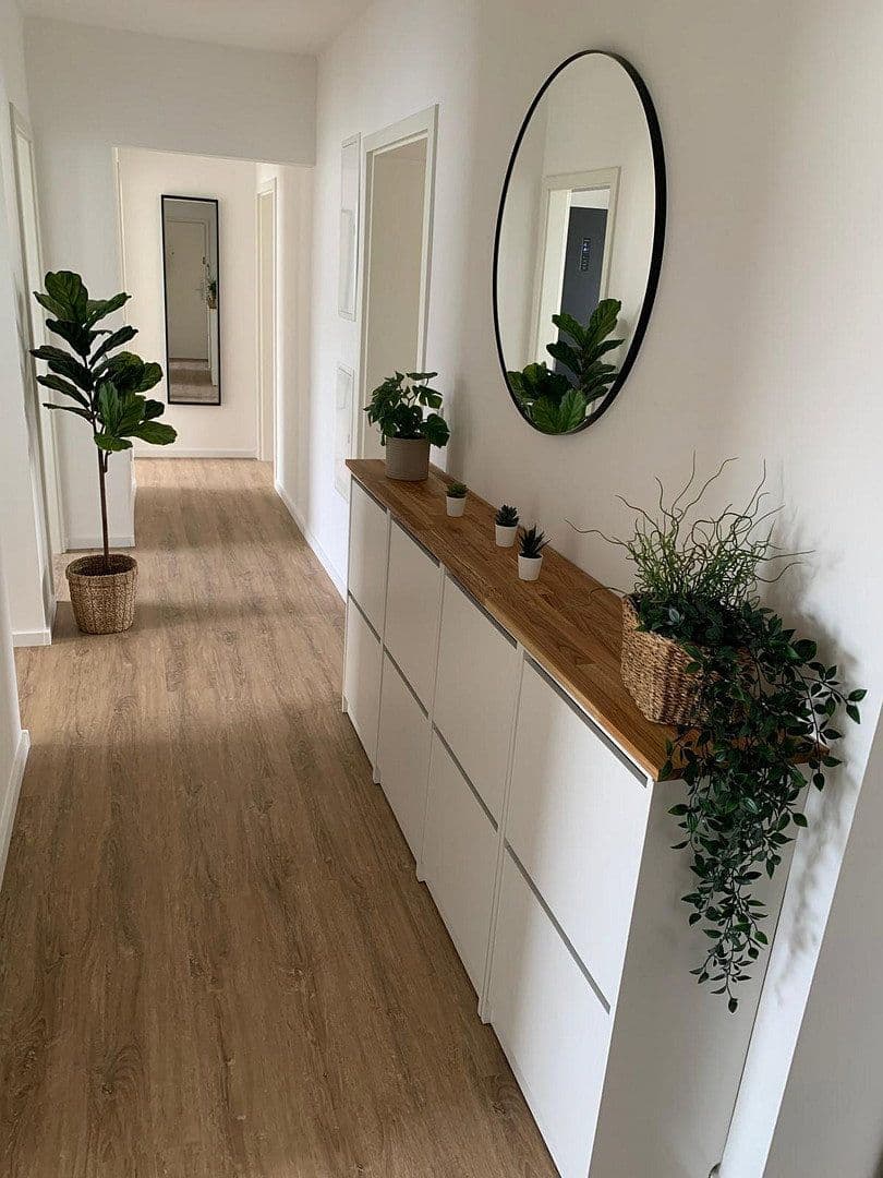 Prenájom bytu 5-izbový 90 m², Braunschweig, Dolné Sasko Prenájom bytu 5-izbový 90 m², Braunschweig, Dolné Sasko