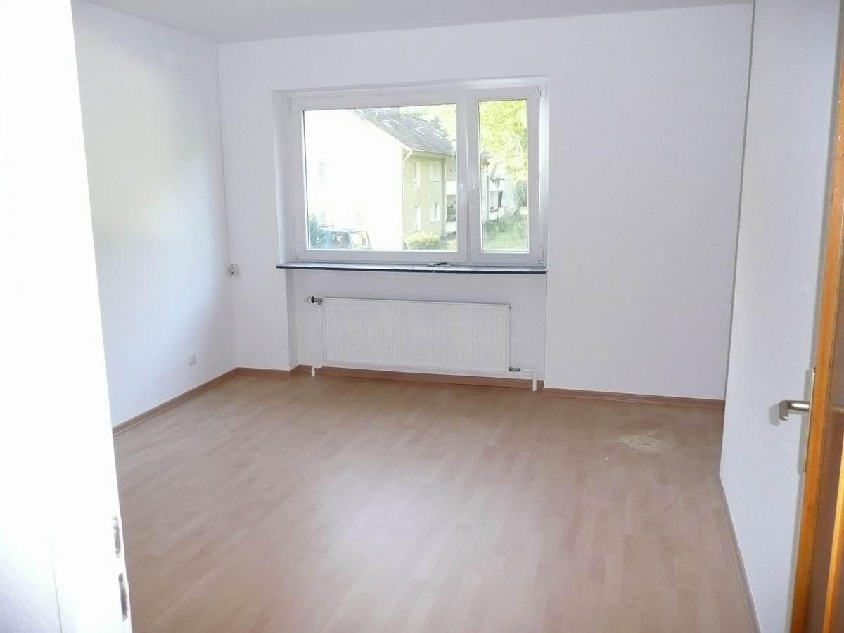 Prenájom domu 91 m², pozemok 180 m², Köln-Porz, Severné Porýnie - Westfálsko Prenájom domu 91 m², pozemok 180 m², Köln-Porz, Severné Porýnie - Westfálsko