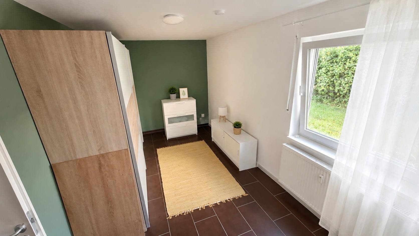 Prenájom bytu 5-izbový 125 m², Westumer Straße 19, Sinzig, Porýnie-Falcko Prenájom bytu 5-izbový 125 m², Westumer Straße 19, Sinzig, Porýnie-Falcko