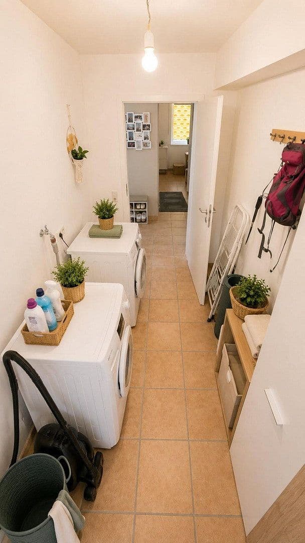 Prenájom bytu 5-izbový 125 m², Westumer Straße 19, Sinzig, Porýnie-Falcko Prenájom bytu 5-izbový 125 m², Westumer Straße 19, Sinzig, Porýnie-Falcko