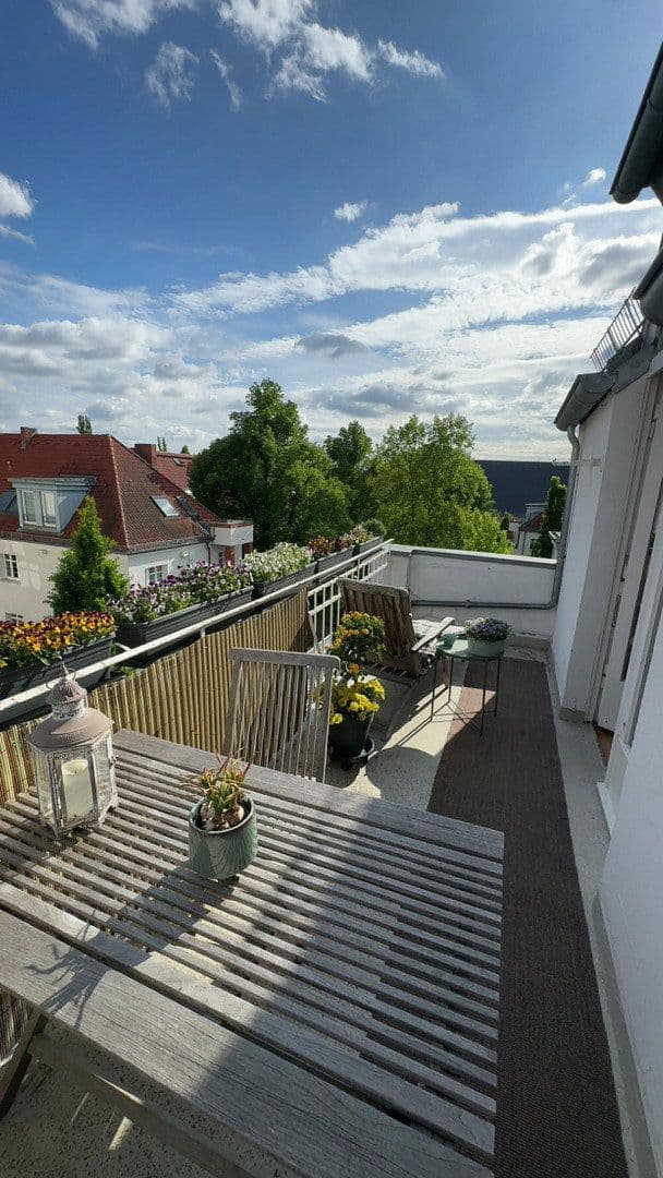 Prenájom bytu 2-izbový 80 m², Berlin, Berlín Prenájom bytu 2-izbový 80 m², Berlin, Berlín