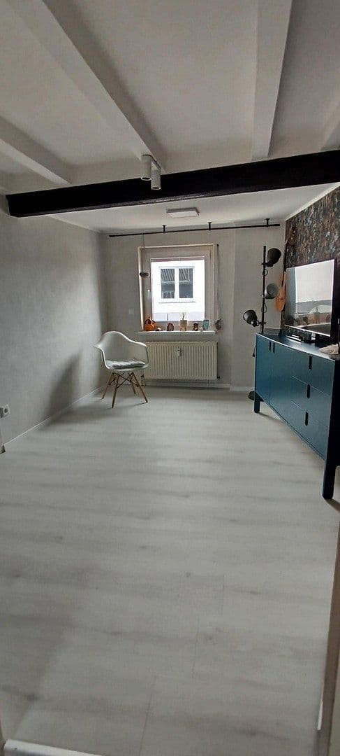 Prenájom bytu 5-izbový 105 m², Mettmann, Severné Porýnie - Westfálsko Prenájom bytu 5-izbový 105 m², Mettmann, Severné Porýnie - Westfálsko