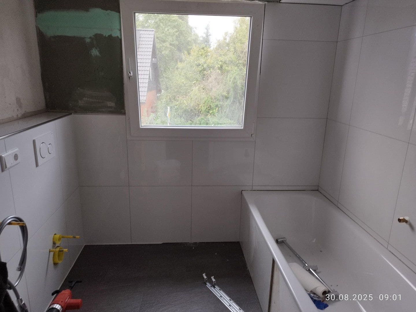 Prenájom bytu 5-izbový 105 m², Mettmann, Severné Porýnie - Westfálsko Prenájom bytu 5-izbový 105 m², Mettmann, Severné Porýnie - Westfálsko