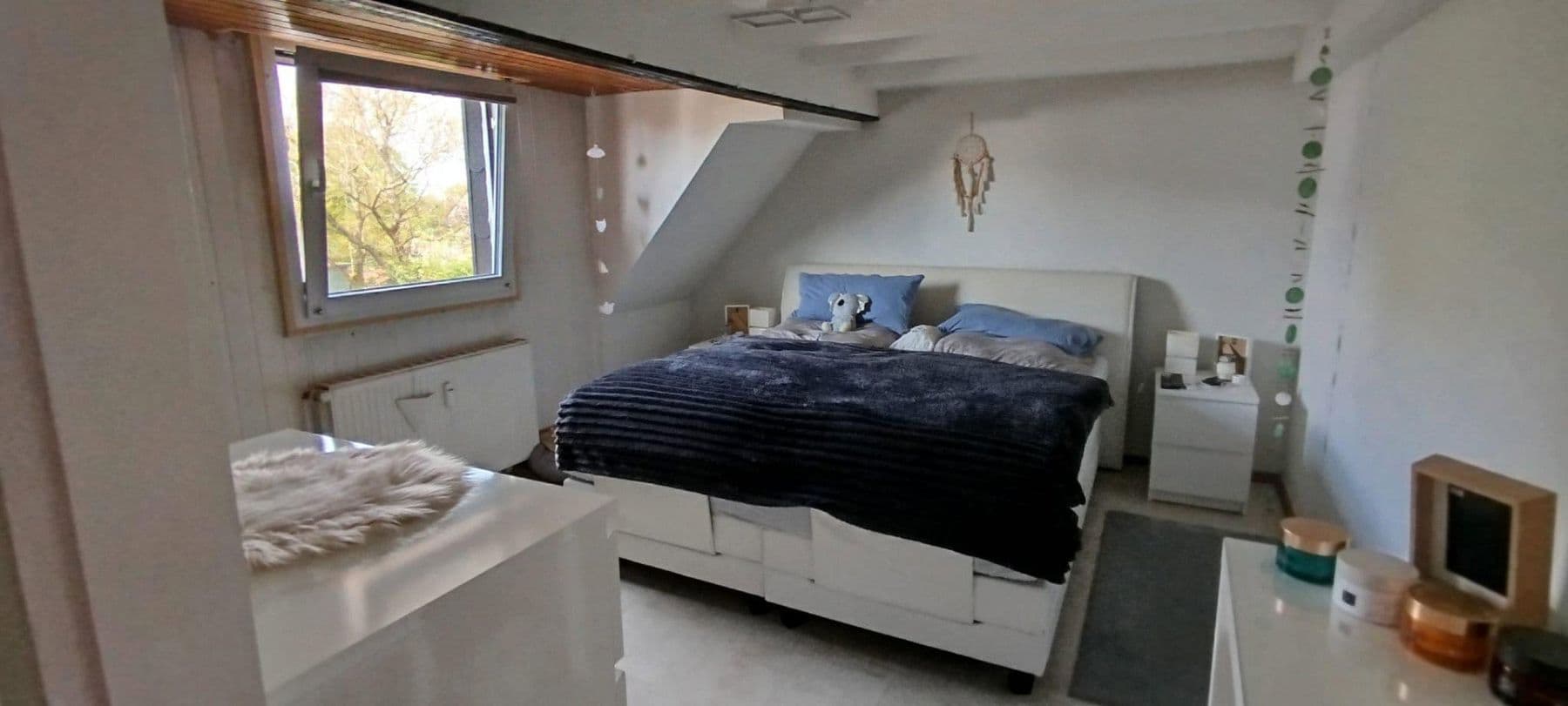 Prenájom bytu 5-izbový 105 m², Mettmann, Severné Porýnie - Westfálsko Prenájom bytu 5-izbový 105 m², Mettmann, Severné Porýnie - Westfálsko
