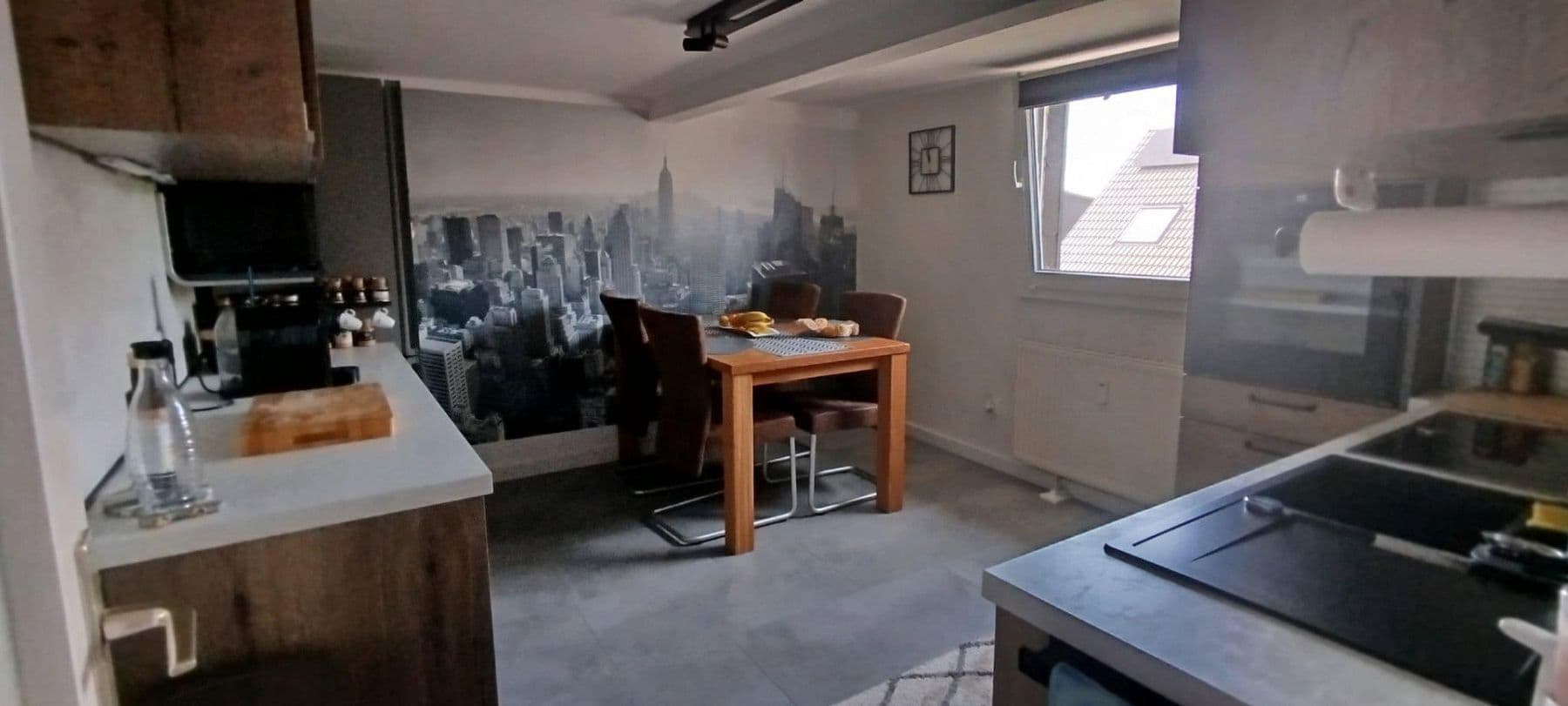 Prenájom bytu 5-izbový 105 m², Mettmann, Severné Porýnie - Westfálsko Prenájom bytu 5-izbový 105 m², Mettmann, Severné Porýnie - Westfálsko