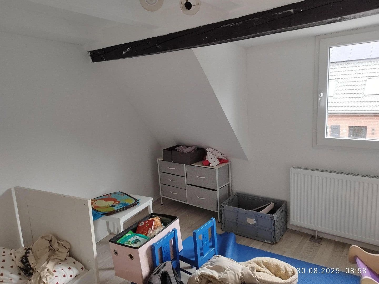 Prenájom bytu 5-izbový 105 m², Mettmann, Severné Porýnie - Westfálsko Prenájom bytu 5-izbový 105 m², Mettmann, Severné Porýnie - Westfálsko