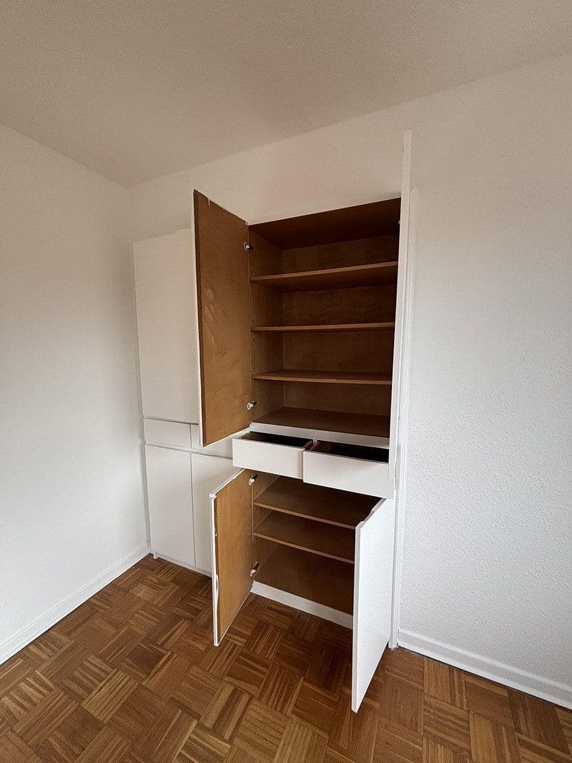 Prenájom bytu 2-izbový 62 m², Lothringer Str. 07-15, Oberhausen, Severné Porýnie - Westfálsko Prenájom bytu 2-izbový 62 m², Lothringer Str. 07-15, Oberhausen, Severné Porýnie - Westfálsko